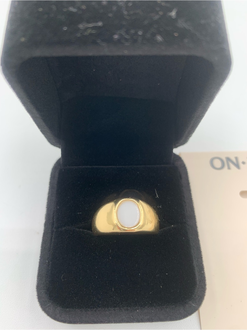 Gold Tone Signet Ring with Simulated Mother of Pear Inlay Size 7